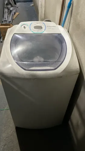 vendo máquina de lavar para arrumar ou retirar pecas