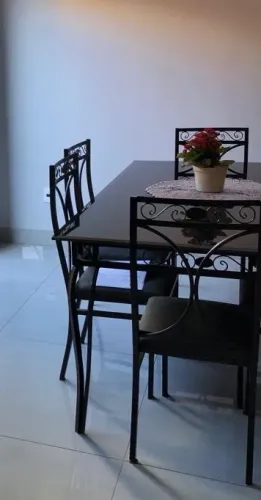 Mesa de jantar 6 lugares