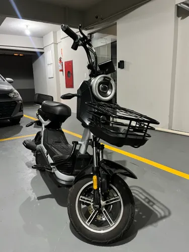 Moto elétrica