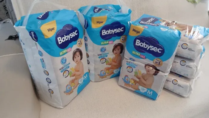 Fralda Babysec M Galinha Pintadinha