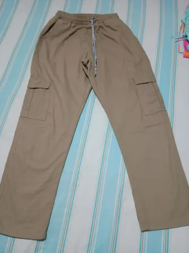 Calça juvenil
