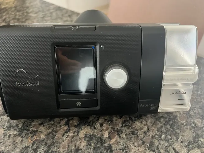 CPAP RESMED AIRSENSE 10 com Umidificador