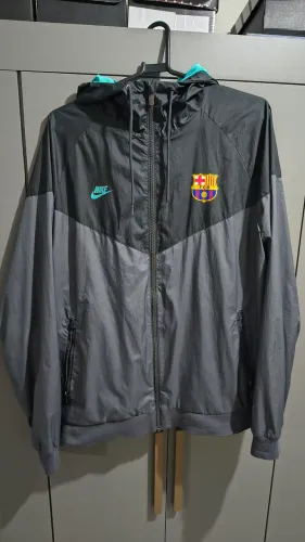 Blusa corta vento, Agasalho Nike