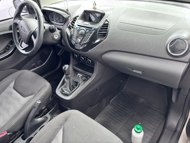 Ford KA+ Sedan 1.5 SEL 16V Flex 4P 2015