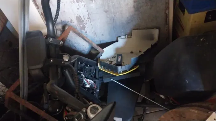 3.000 mil Moto pt 4 pro estar parada parte eletrica
