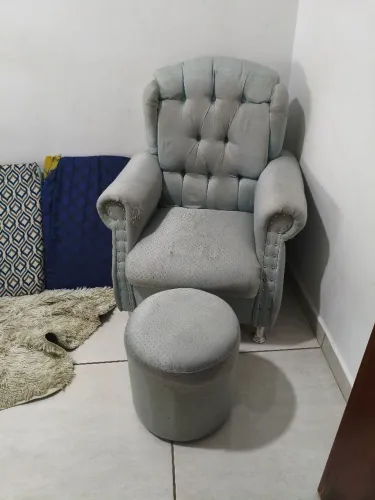 Poltrona+ puf usado R$ 300,00