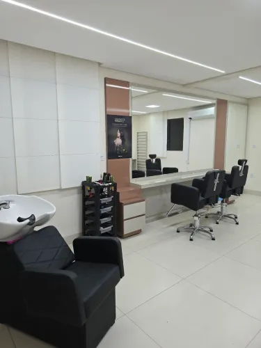 Alugo espaço completo para cabeleireira