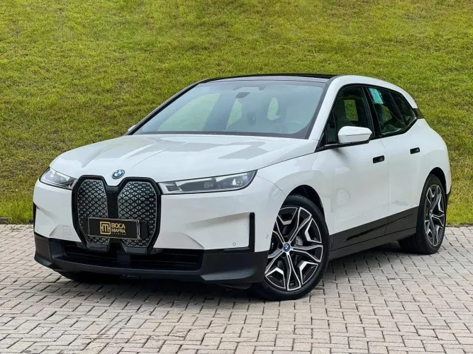 BMW IX XDrive 40 Aut. (elétrico) 2023
