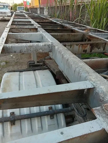 Carreta chassi prancha porta container 