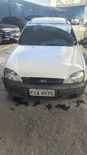 Ford Courier 1.6 L/ 1.6 Flex 2013