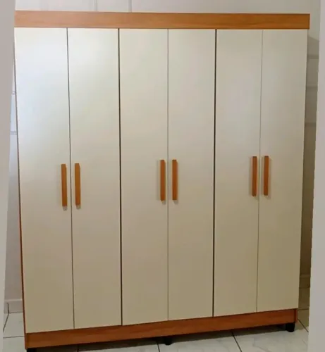 Guarda roupa solteiro Italia - Novo- 999,99 cartões ou 899,99 pix ent/mont. grátis*