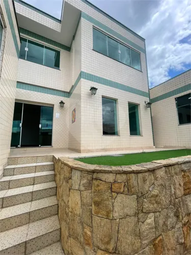 Sobrado com 4 quartos à venda ou para locação em Tucuruvi - SP