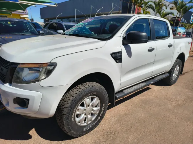 Ford Ranger XLS 3.2 20V 4X4 CD Diesel Mec. 2015