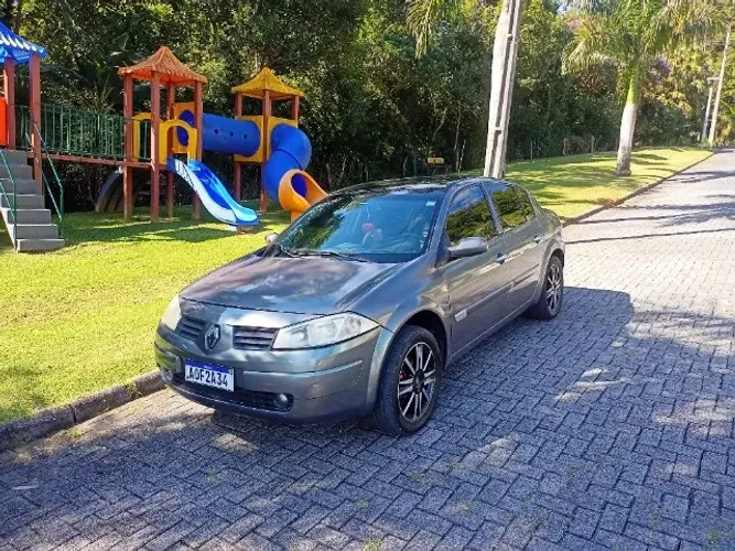 Renault Megane Sedan Dynamique Hi-flex 1.6 16V 2007