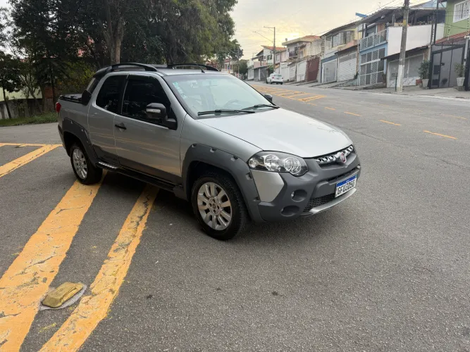 Fiat Strada Adventure1.8/ 1.8 Locker Flex CD 2016