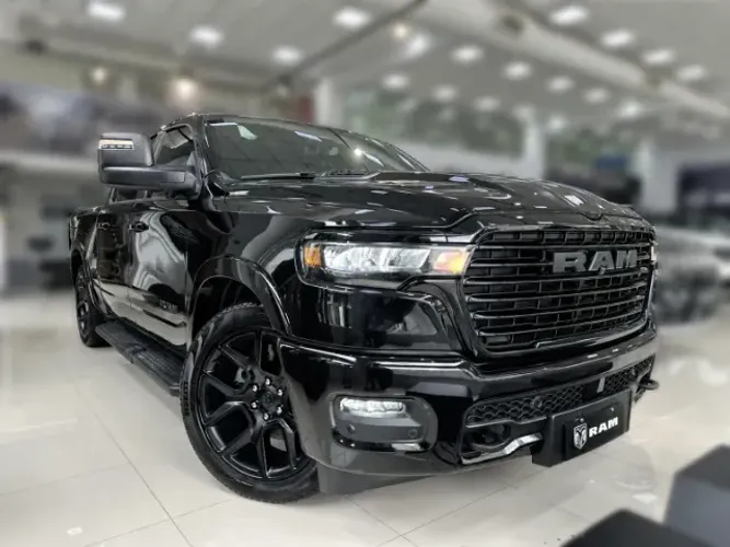 Ram 1500 Laram. Night ED. Bi-TB 3.0 4X4 Aut. 2025
