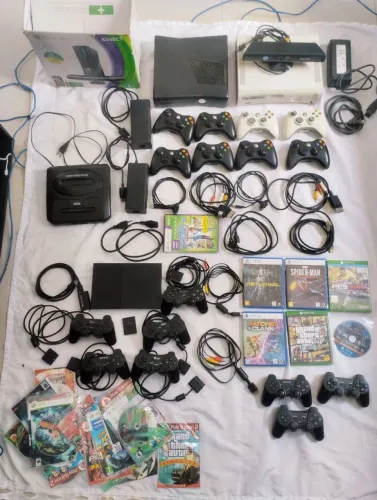 Lote de videogames , games Xbox 360, PS2, ps3, ps5, ps4 Xbox one, Xbox slim, FAT, play 2