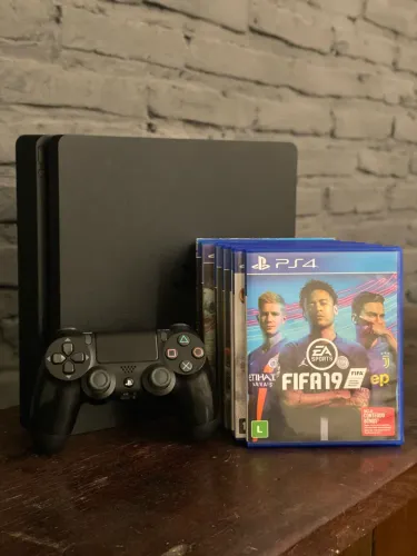 PS4 SLIM
