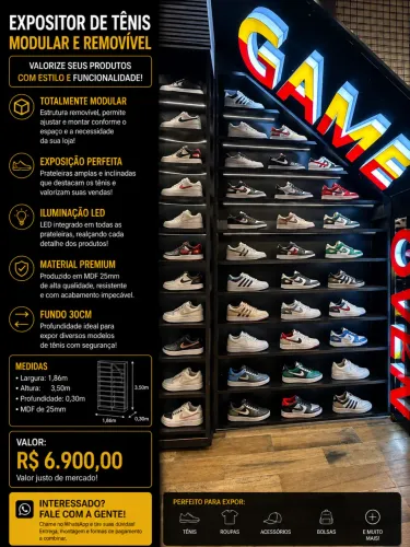 Expositor de Tênis Modular em MDF 25mm com LED - Móvel para Loja