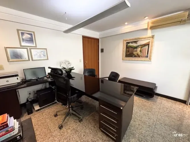 Sala comercial mobiliada no Setor Bueno - Goiânia - GO
