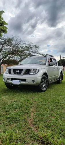 Nissan Frontier LE Attack CD 4X4 2.5 TB Die.aut 2013