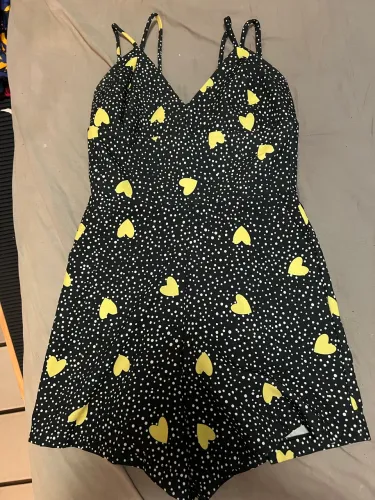 Roupas variadas