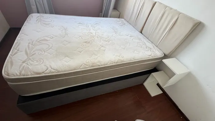 VENDO CAMA DE CASAL