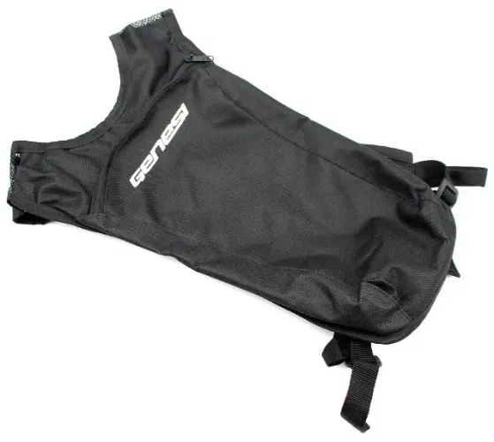 Mochila De Hidratação Genesi com Refil 2,5 Litros Para Água Cor Preta Tipo Camelbak 21073