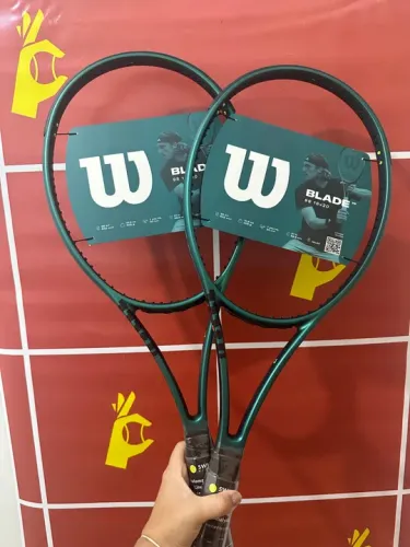 Raquete de Tênis Wilson Blade 98 18x20  V9