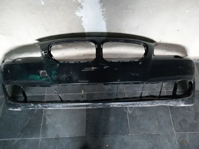 Parachoque Dianteiro Bmw 528i 2012 (pra recuperar)