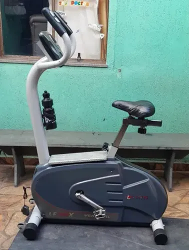 Ate 4x sem Juros - Bicicleta Ergométrica Eletromagnética Vertical Lion LF300x