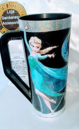 Caneca Frozen Personalizada material de acrílico altura 15 cm.