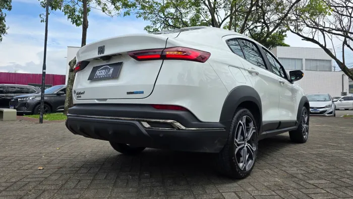 Fiat Fastback Impetus 200 T. AUT (hibrído) 2025