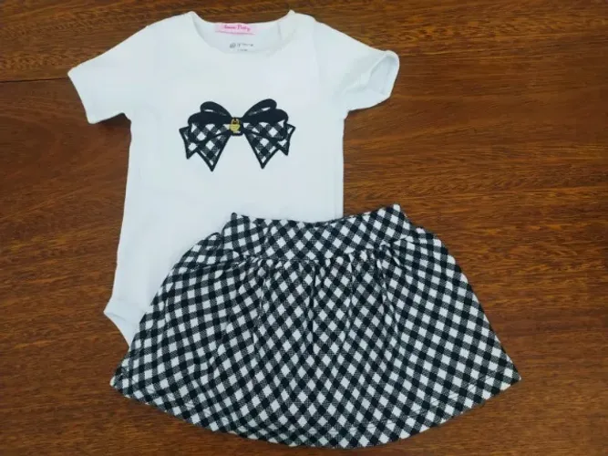Body Infantil Com Saia