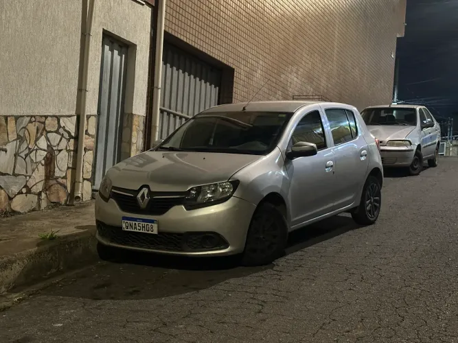 Sandeiro 1.6 2018 90mil km