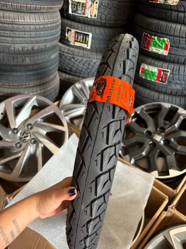 Pneu Levorin Matrix 90/90-18 para Moto