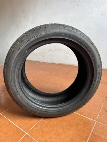 Pneu 215/50R17 PIRELLI P7