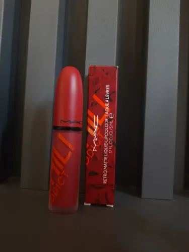 Batom Líquido Matte MAC Retro Matte Liquid Lipcolour 