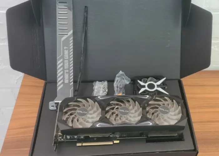 Placa de Vídeo Galax RTX 3070 ti SG c/ RGB