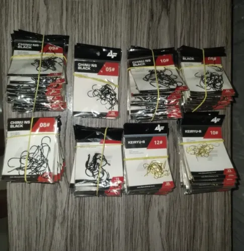 Cartelas de Anzol - Chinu black/Keiryu - Albatroz Fishing