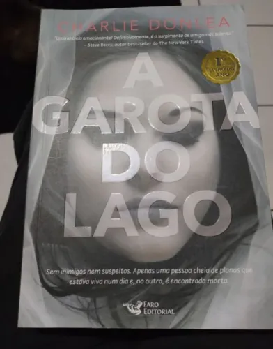 Livro Garota do Lago