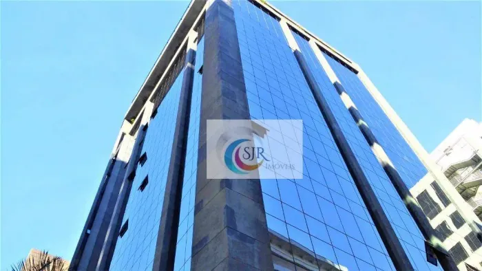 Conjunto para alugar, 225 m² Piso: Elevado Forro: Modular Ar Condicionado: VRV Central Spr