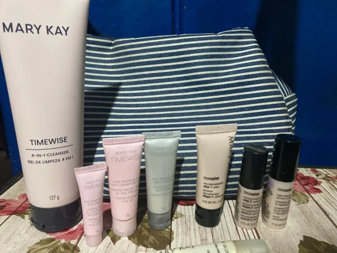 Miniaturas Mary Kay para colecionadores
