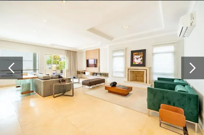 Sobrado para aluguel possui 480 metros quadrados com 4 quartos