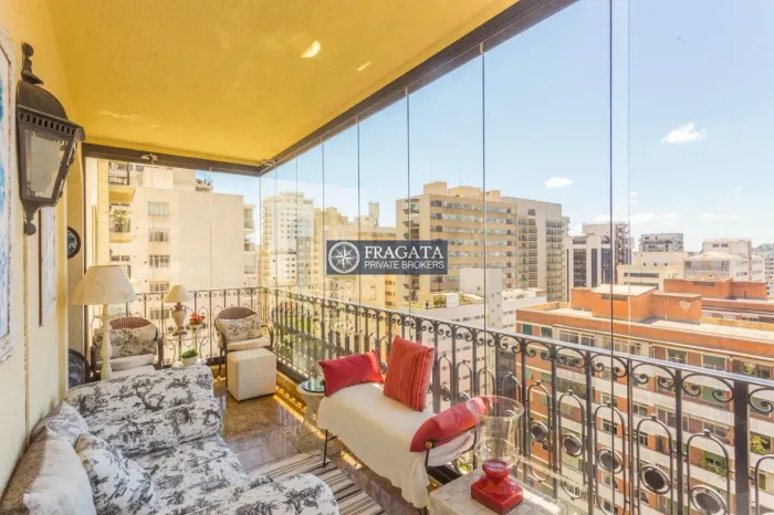 Apartamento em Higienópolis / Santa Cecilia, 360 metros, Lindenberg.