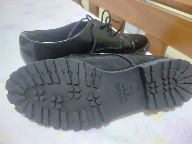 Sapato feminino Ana Capricórnio número 35 preto