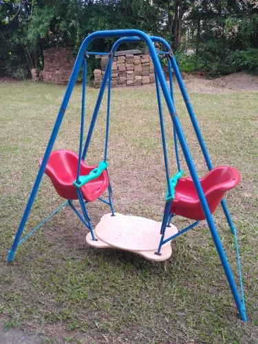 Balanço Duplo Infantil - Diversão Garantida 