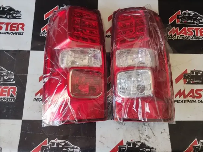 Lanterna S10 LTZ  (leia o anuncio) 
