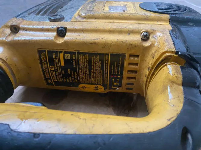 Martelete SDS Max Dewalt G25762-B2