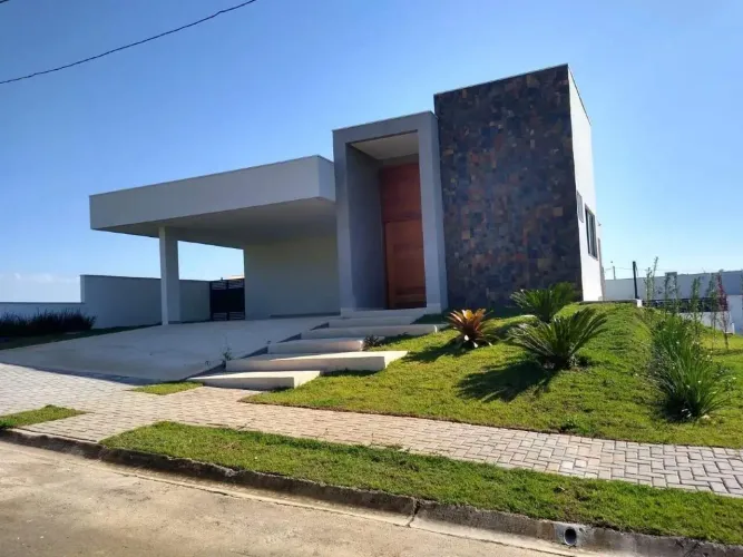 Casa a Venda no Condomínio Residencial Terras da Alvorada em Itupeva SP.